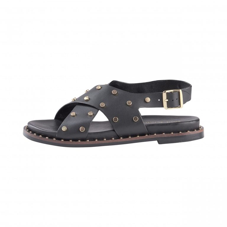 Sofie-Schnoor-S211740-sort-4-scaled