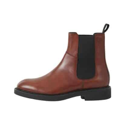Vagabond støvle i brun til herre. Klassisk chelsea støvle i flot brun farve og med elastik i siderne! Model: 5266-001-27