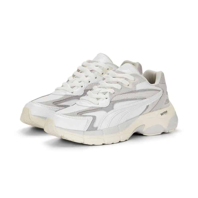 Puma sneakers i hvid til dame. Sneakers med et sporty look og i en dejlig blød kvalitet. Model: 391095-01