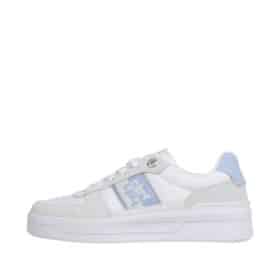 Tommy Hilfiger Sneakers i hvid til Dame. Lækker sneakers fra Tommy Hilfiger i et feminint design med logo detalje på siden.