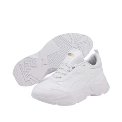 Puma sneakers til dame i hvid. Modellen hedder Cassia og artikelnummer er: 385279-001