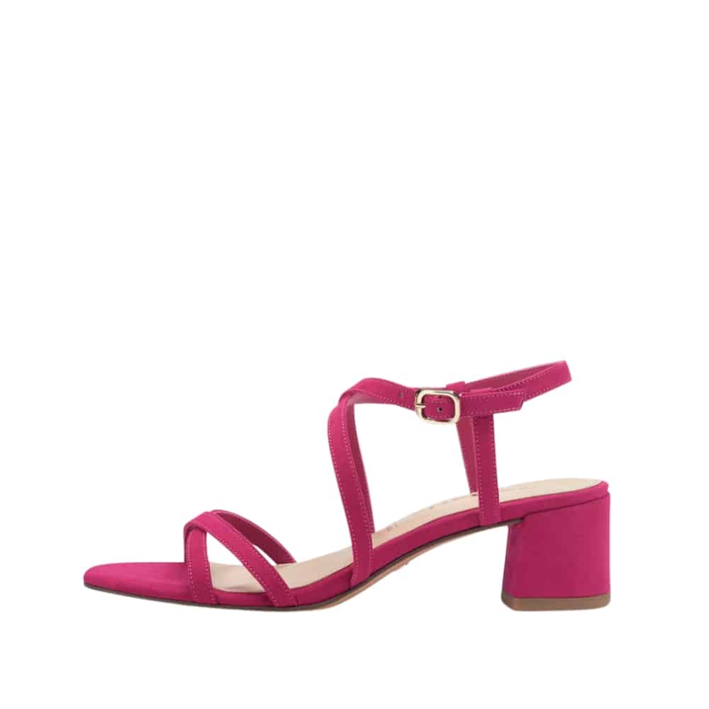 sandal | i pink farve med rem Damkjær Sko 》
