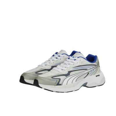 Puma sneakers i hvid til dame. Sneakers med et sporty look og i en dejlig blød kvalitet. Model: 388920-06
