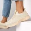 Amour sneakers i beige til dame TA-203