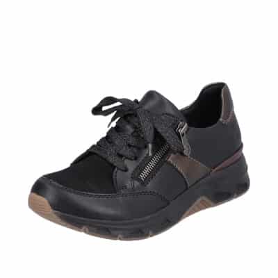 Rieker sneakers i sort til dame. Model: 48133-00. Dejlig blød og let kvalitet med smarte bronze detaljer.