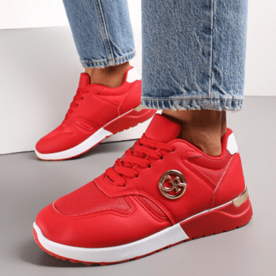Amour sneakers til dame i flot rød farve med fine detaljer