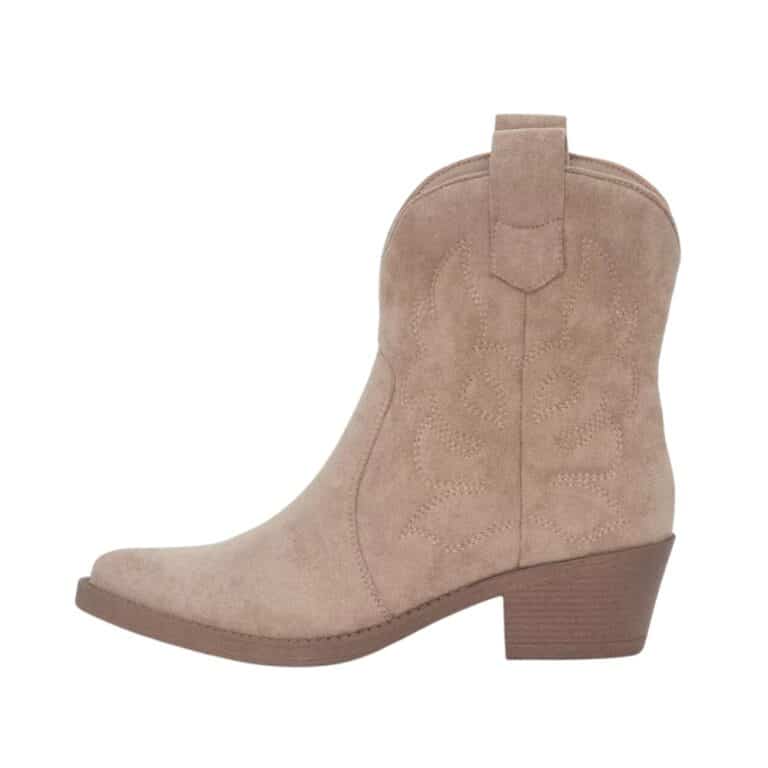 Duffy Messina Uno Cowboystøvle til dame i beige. Elegant støvle i den smukkeste beige farve med lille hæl.