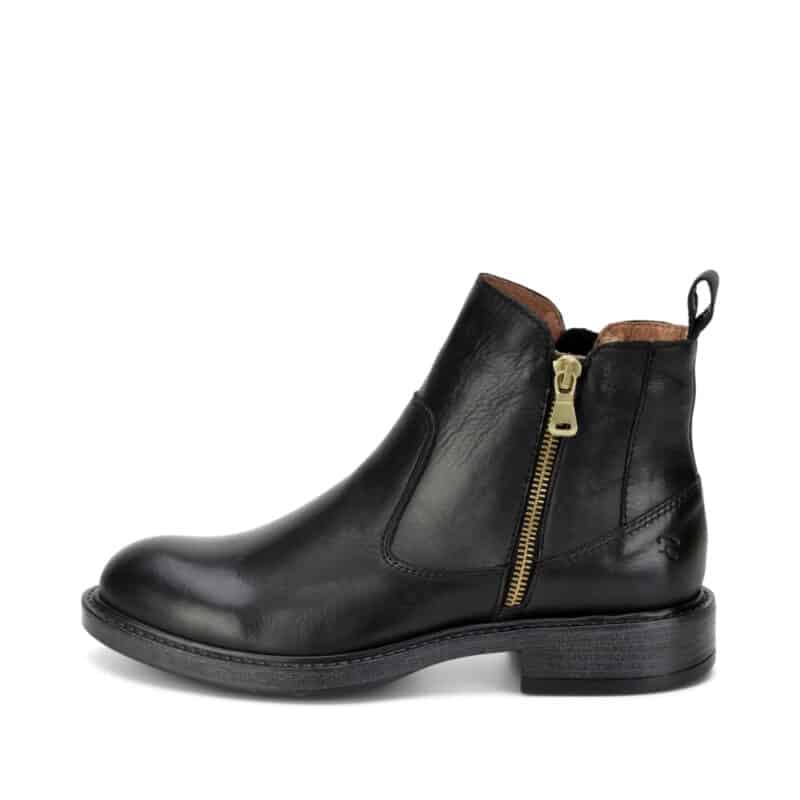 Shoedesign Copenhagen Claudia støvle i sort til dame. Støvle i 100% læder og lynlås! Model: S232-1017-001-01