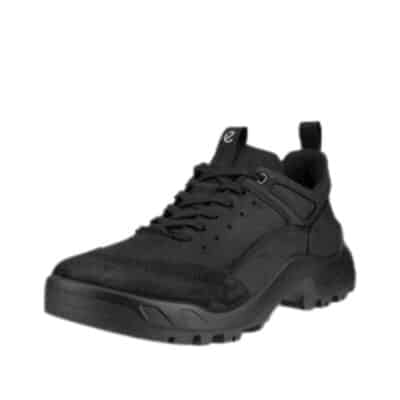 Ecco Offroad M sko til herre i sort. Modellen har en stærk sål og nogle lækre skind detaljer.