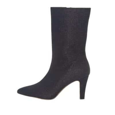 Duffy støvle til dame i sort glimmermatriale og med en elegant hæl på 8 cm. Model: 9730954-01