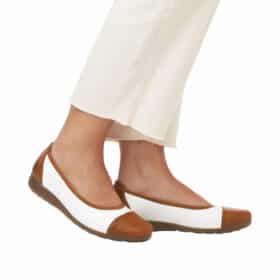 rieker-ballerinasko-dame-brun-hvid-L9351-81-1