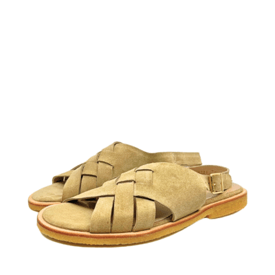 Angulus sandal til dame i beige lavet af skind med fletdetaljer