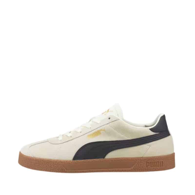 Puma Club sneakers. Ruskindsoverdel, moderne gummisåler og dejligt bløde SoftFoam indlæg. Model: 381111-08