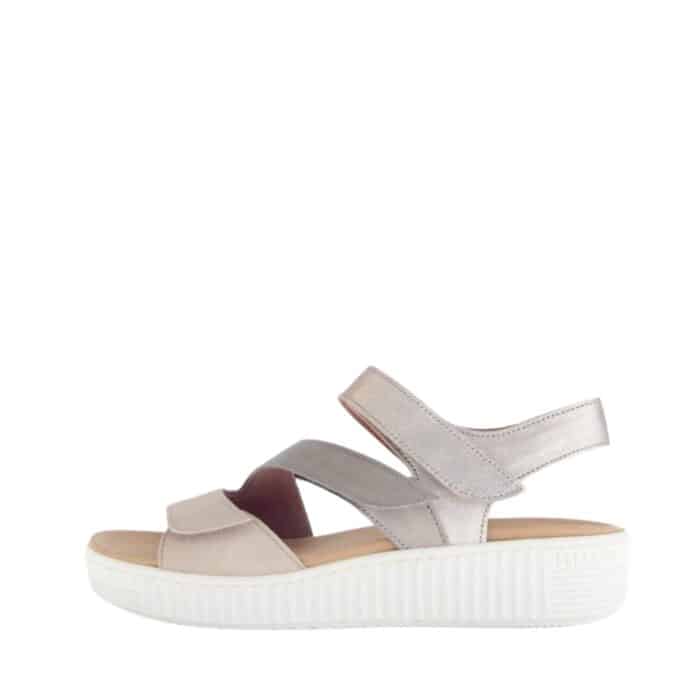 Gabor sandal til dame i beige med udtagelig sål og velcroemme