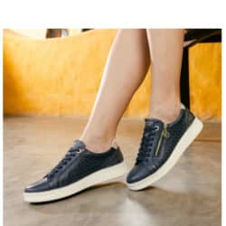 remonte-sneakers-i-sort-til-dame-D2E00-03-2