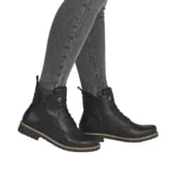 rieker-stoevle-dame-sort-73520-00-4