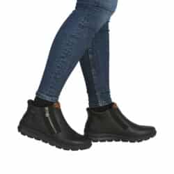 rieker-ready-2-go-stoevle-dame-sort-z0059-00-3