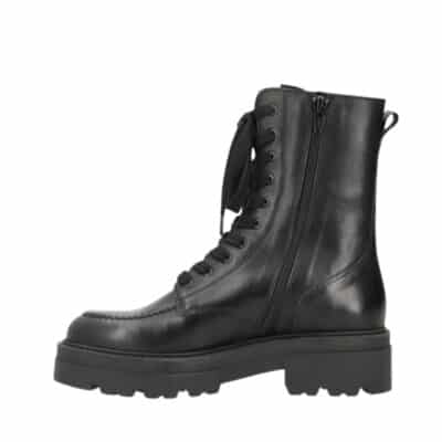 Shoedesign Copenhagen Valley støvle til dame i sort i 100% skind med en chunky ydersål samt skindsål og funktionel lynlås