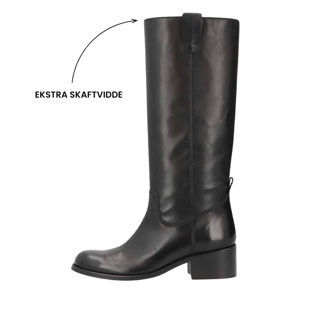 Phenumb Copenhagen Martina Wix lang støvle til dame i sort kernelæder med ekstra skaftvidde og blokhæl