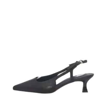 Duffy pumps til dame i sort med en hæl på 5,5 cm samt en slingback hælræm