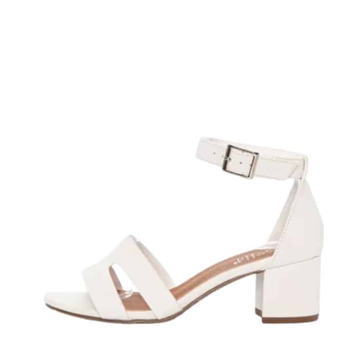 Duffy Rivello Diciotto sandal til dame i hvid med blokhæl på 5,5 cm.