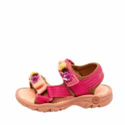 Bisgaard Nico sandal til børn i lyserød med velcrolukning og blomster detalje samt stødabsorberende sål