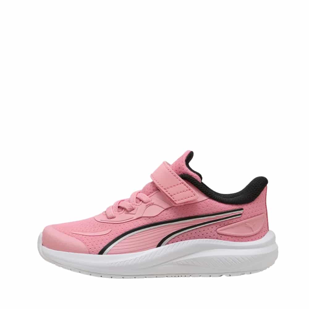 Puma Skyrocket 2 AC sneakers til børn i lyserød med velcrorem og elastik samt udtagelig SoftFoam+ indersål