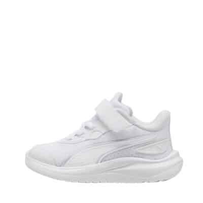 Puma Skyrocket 2 AC sneakers til små børn i hvid med velcrorem og elastik samt udtagelig SoftFoam+ indersål