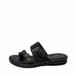 Relaxshoe sandal til dame i sort med velcrolukning og skindoverdel.