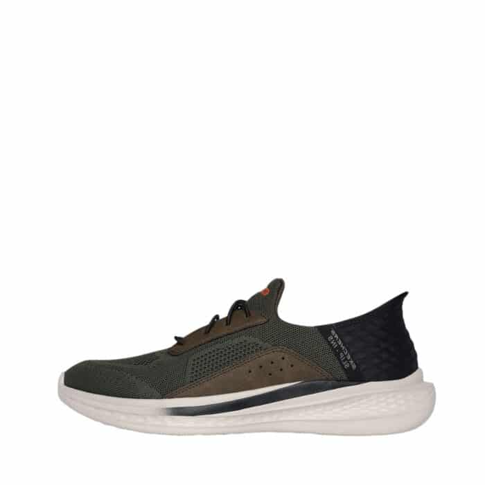 Skechers Relaxed Fit Slip-in Slade Cohen sneakers til herre i grøn med en fast hælkappe og udtagelig sål samt en en polstret hælpude