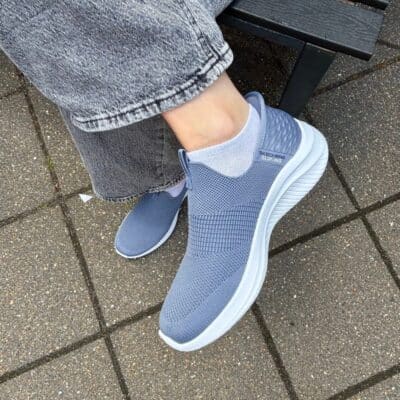 Alternative view of Skechers Slip-in Ultra Flex 3.0 Cozy Streak Sko Dame