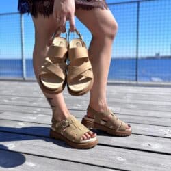 timberland-clairemont-way-sandal-dame-beige-tb0a2q1p-en3-17