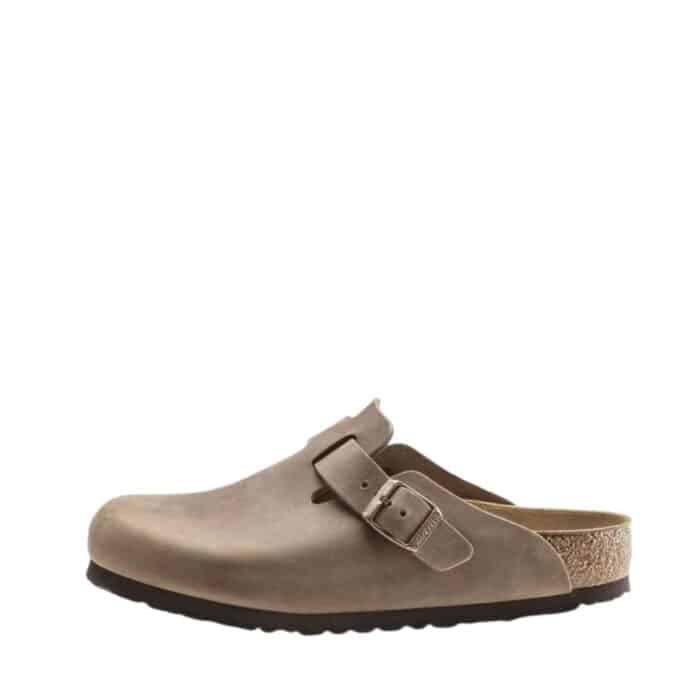 Birkenstock Boston slippers til herre i beige med skindoverdel samt justerbar spænde