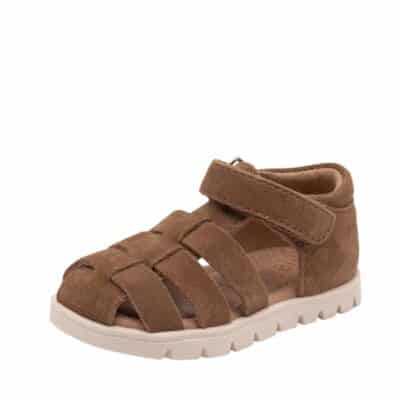 Bisgaard Beka S Almond sandal til dame i brun med skindoverdel og justerbar velcrorem samt skindsål