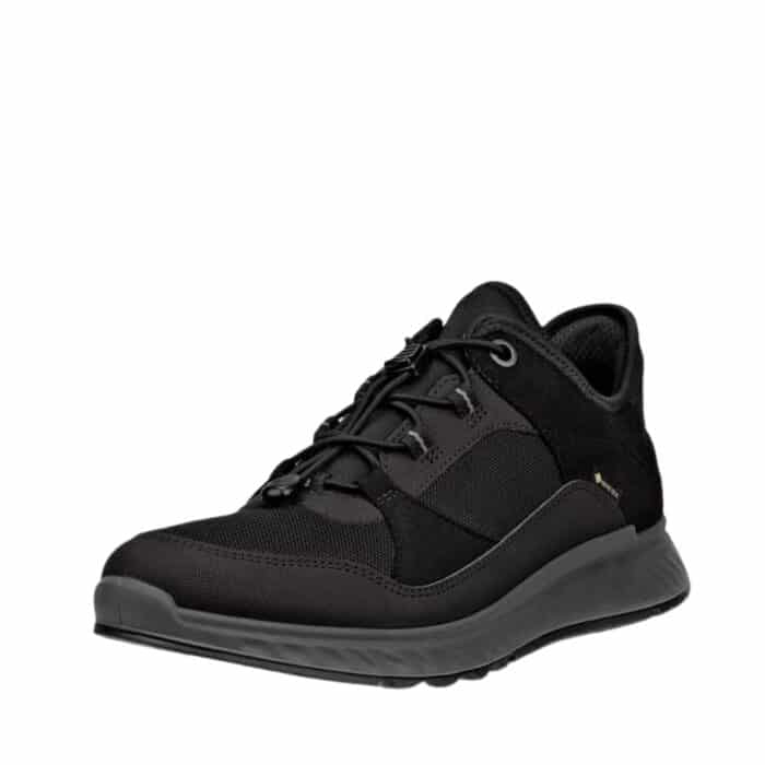 Ecco Exostride sneakers til dame i sort med udtagelig sål og Gore-Tex samt justerbar elastik