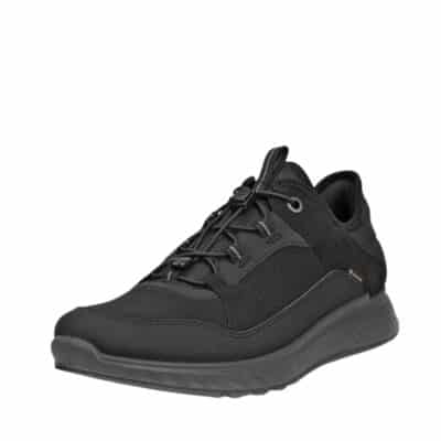 Ecco Exostride sneakers til herre i sort med Gore-Tex og udtagelig sål