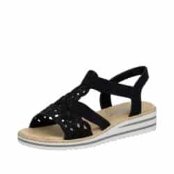 Rieker sandal til dame i sort med nitter og elastik samt kilehæl på 3,5 cm og stødabsorberende sål