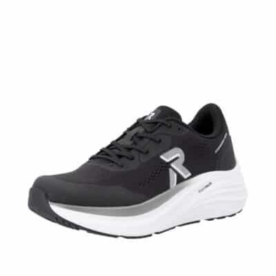 Rieker sneakers til dame i sort med udtagelig sål samt ydersål på 4,5 cm og ekstra bredde G