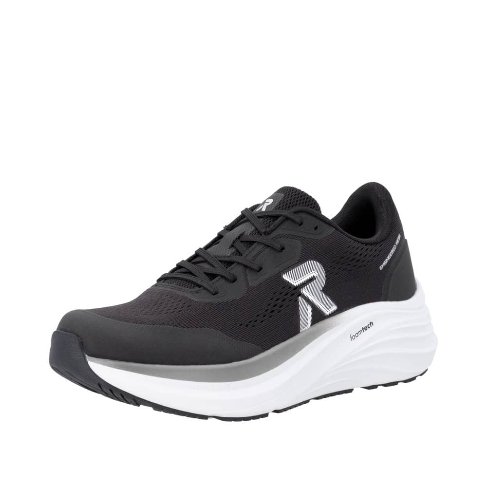 Rieker sneakers til dame i sort med udtagelig sål samt ydersål på 4,5 cm og ekstra bredde G