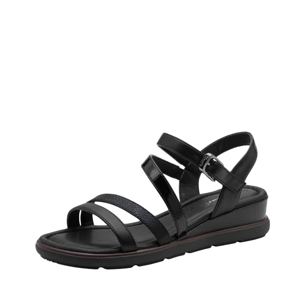 Tamaris sandal til dame i sort med kilehæl på 4,5 cm samt Touch-It sål samt velcrorem