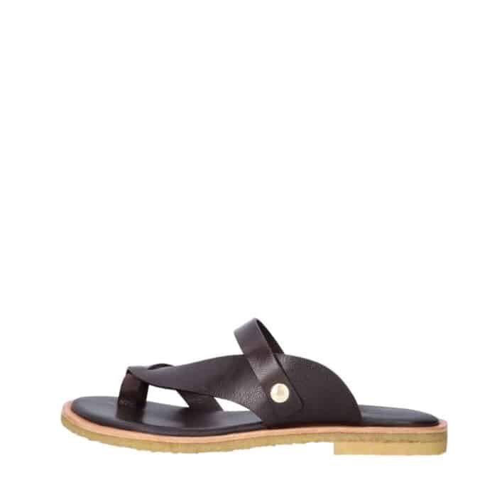 Billi Bi sandal til dame i brun med tårem og rågummisål.