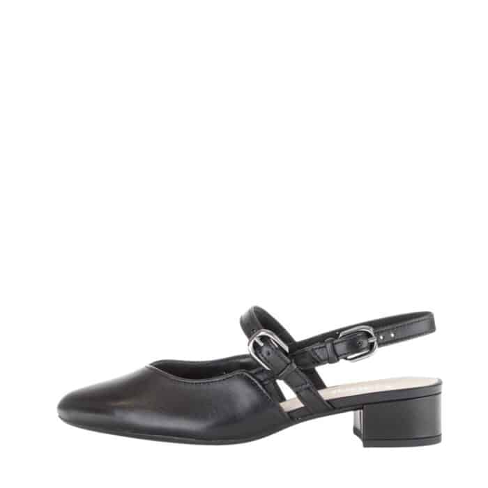Gabor pumps til dame i sort med hæl på 4 cm og justerbar remme.