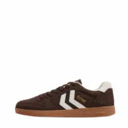 Hummel sneakers til dame i brun med snøre og udtageligt indlæg.