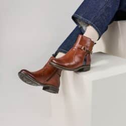 rieker-stoevle-dame-brun-74856-22-1