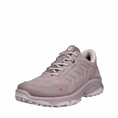 Ecco sneakers til dame i grå med skinddetaler og snørebånd samr vandtæt membran